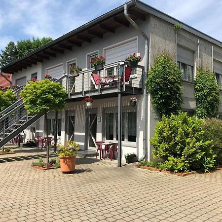 Apartmenthaus Zeuthen Exterior foto